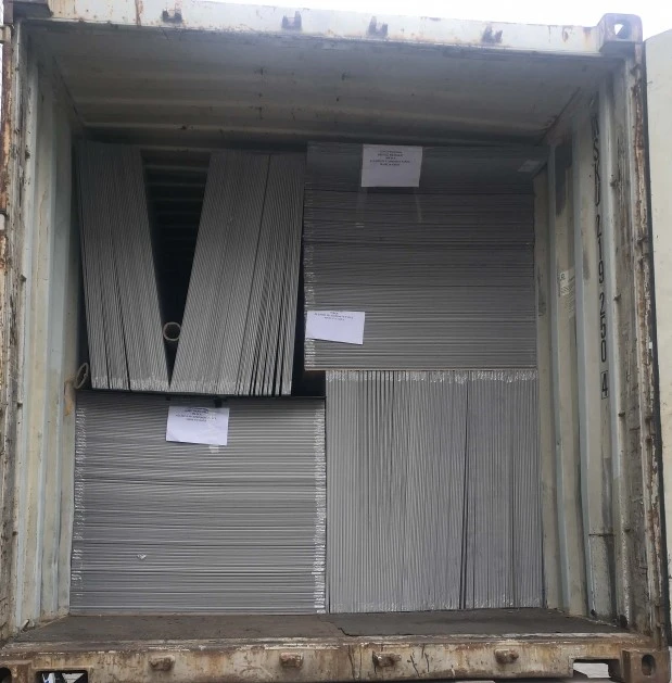 loading container3 loading container3